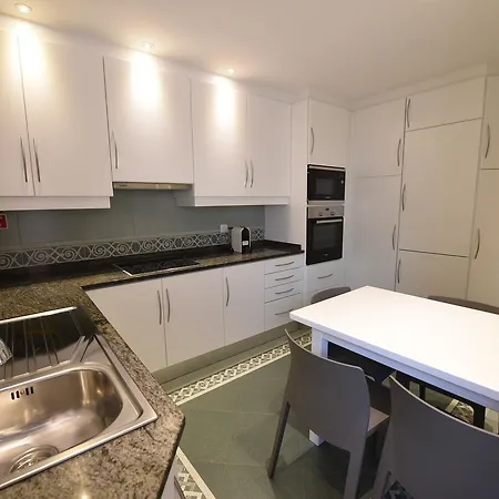 Dom wakacyjny Chaves Funchal (Madeira)