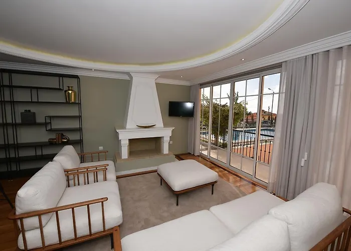 Chaves * Funchal (Madeira)