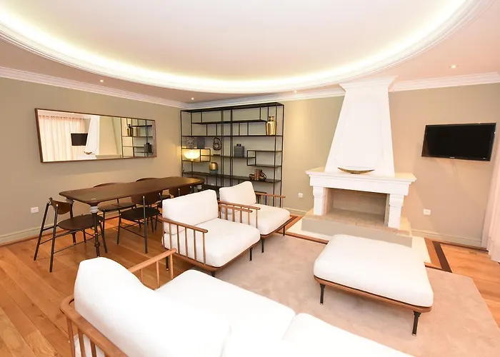 Chaves * Funchal (Madeira)